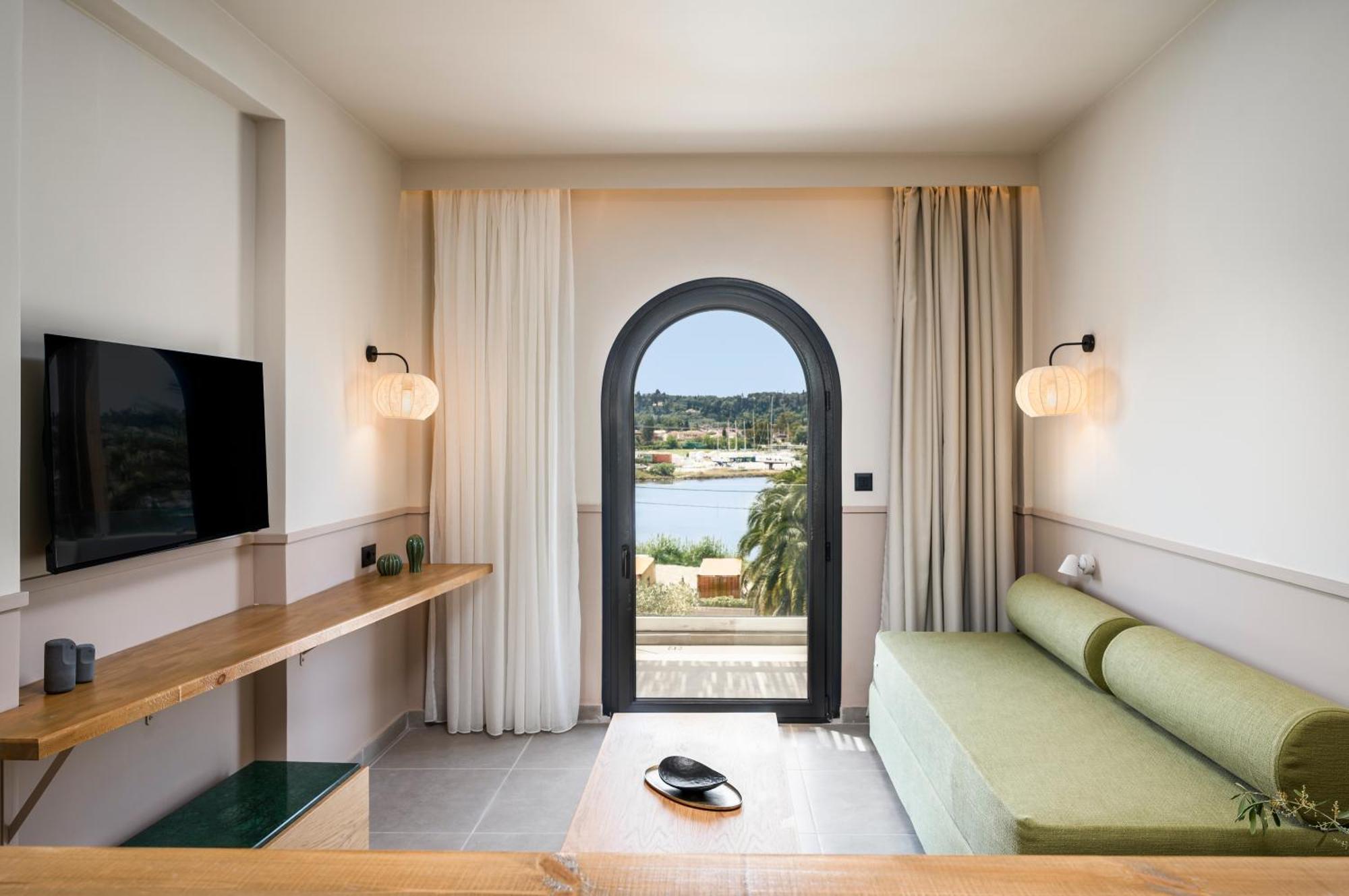 Loadstar Rooms & Suites Κοντόκαλι Εξωτερικό φωτογραφία